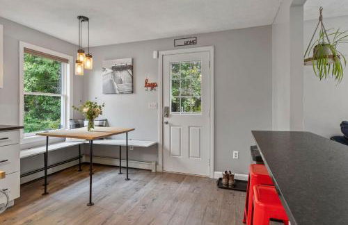 Modern Chic Home in Windham - Foto 19