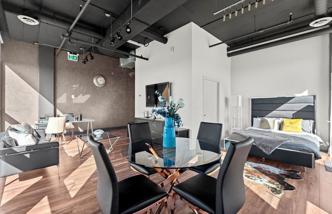 Bright Suites Finch West - Foto 20