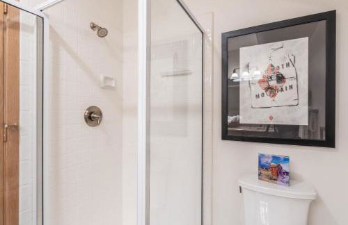 Updated 3 Bedroom 3 Bathroom Snowcreek Phase V #884, Sleeps 6 - Foto 1