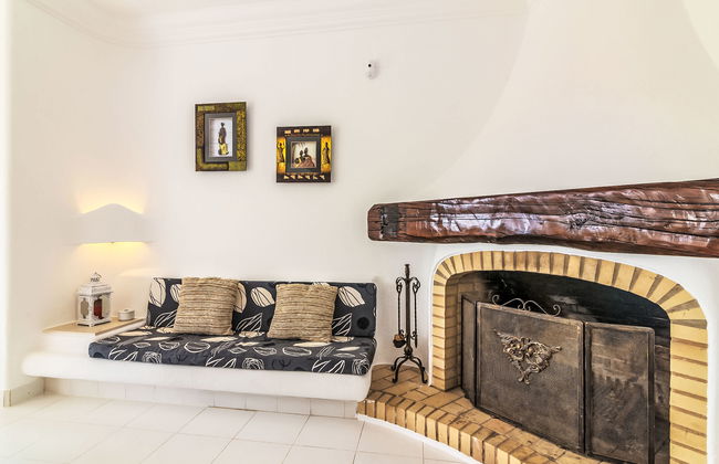 Arribas Villa - Photo 11