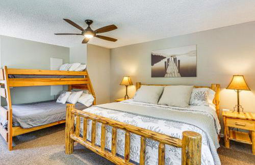 Lake of the Ozarks Home with Dock and Water Slide - Foto 13