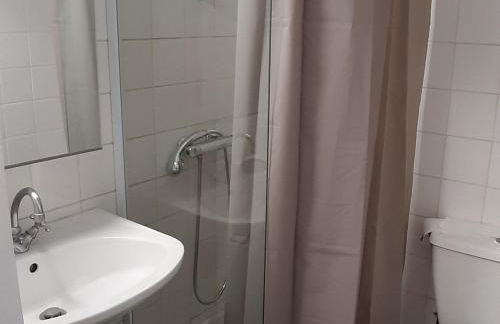 Gîte cosy près d'Orléans avec jardin, parking, et équipements complets - FR-1-590-252 - Photo 8