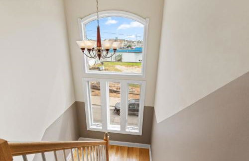 ❤️ The Top End Townhomes with Stunning Views On One-Of-A-Kind Rooftop Deck! WOW! - Foto 46