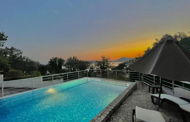 Seaview Couple Studio with pool Przno - Photo 1