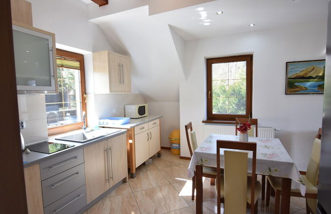 Beautiful Apartment in Prime Lakeside Spot - Photo 6