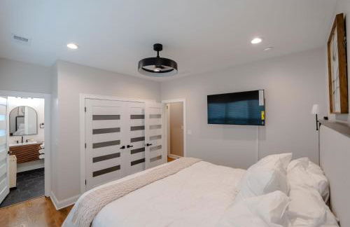 Luxury 9 BR, Villa Mins from Downtown and the Lake - Foto 16