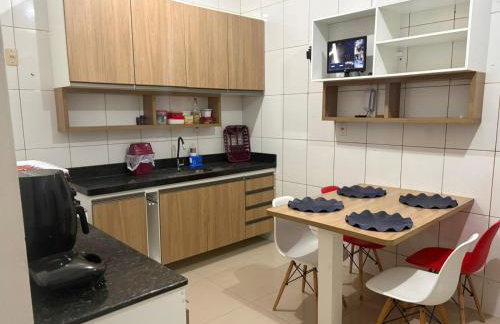 Casa com piscina, 3 quartos, 2 km das praias - Foto 11