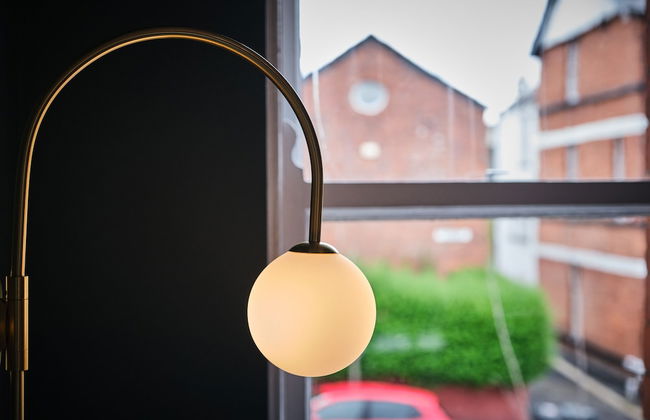 Snug at Clarence - Near Museum of Free Derry and Bloody Sunday Memorial - Foto 3