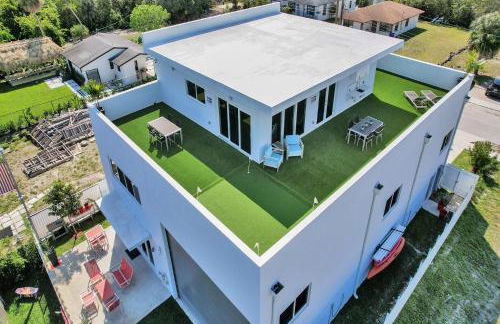 Cozy Unit wMini-Golf Balcony - Photo 17