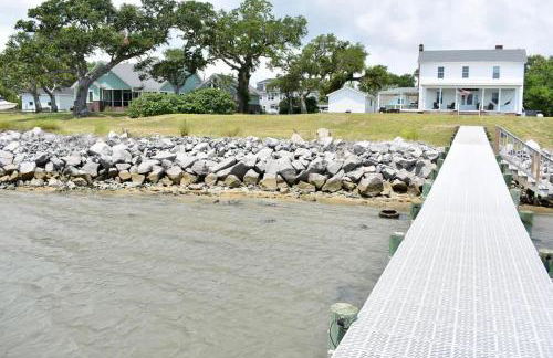 Comfortable Down East Waterfront Farmhouse - Foto 46