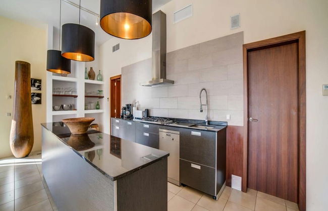 Spacious Villa With Infinity Pool - Foto 10