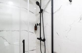 Apartamento Rosales Suites Lujo en el Centro - Photo 26