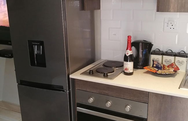 Room in B&B - Immaculate and Beautiful Chalet - Fully Equipped - Photo 11