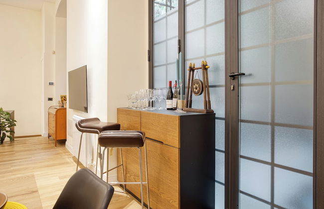 JOIVY Stylish Central Maisonette - Photo 1