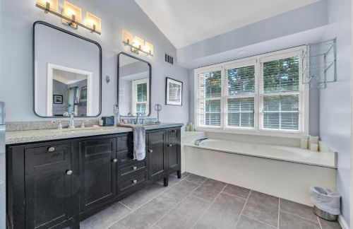 Lavish Abode! Newly Renovated and Decorated! - Foto 24