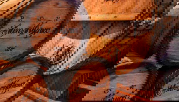 Cava San Miguel & Hostería dos Chorreras Guided Tour