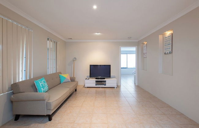 Pool & Putt Paradise - Foto 9