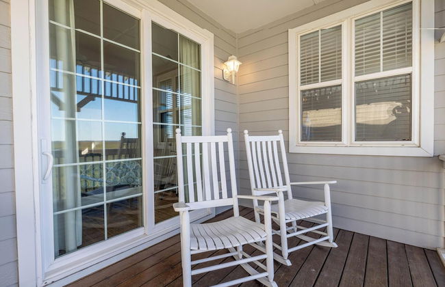 Charleston-style Row House Featured on Hgtv w/ Wifi & Creek Views - Photo 55