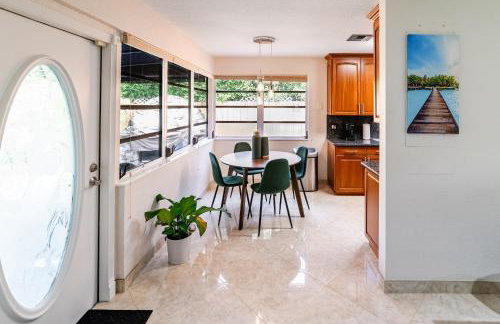 Charming 2BR Waterfront House - Foto 15