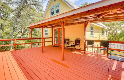 Walk to Lake George Quiet Nature Escape with Deck - Foto 20