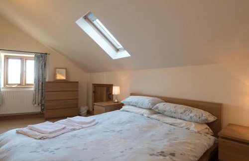 Glebe Barn - Photo 18