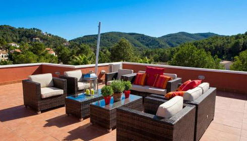 Villa Sitges El Olivo High Comodity AC Pool Heated 30º Optional Real Garden Pool XXL 10 min drive from Sitges - Foto 2