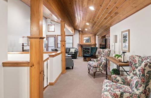 Family Getaway-Pool, Hot Spring, Scuba & Ice Castles 727 home - Foto 34