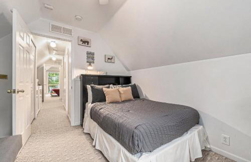 Relax Explore Waterfront Crawford Lake Cottage - 4878 - Foto 7