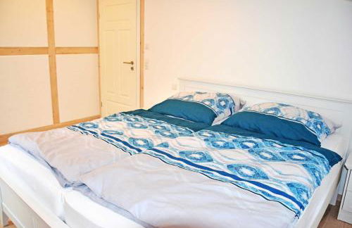 Ferienhaus zum Boddenstrand mit Kamin - Foto 14