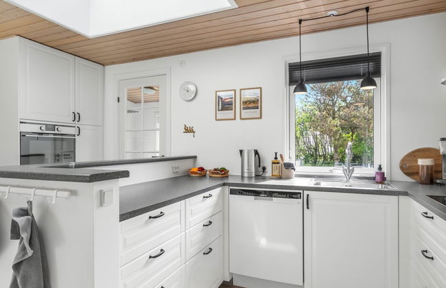 "Sölva" - 750m from the sea - Foto 33