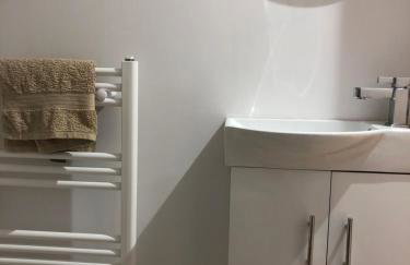 quiet secluded loft in County Durham - Photo 13