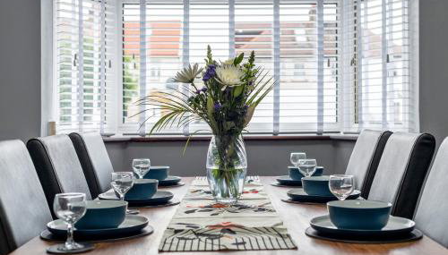 Stunning 3BR House w Garden & Parking in Richmond - Foto 2