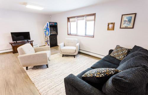 Relaxing Lake Haven House - Close to EVERYTHING! - Foto 23