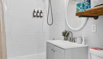 Stylish MCM Home by Frost Center - Foto 4