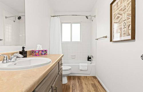 1BR Pet-Friendly Apartment with King Bed - Foto 23