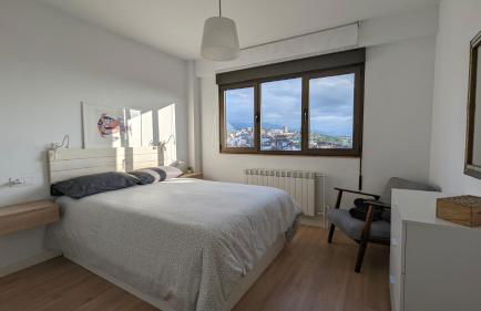 Apartamento LOS VEGA- parking privado - Foto 8