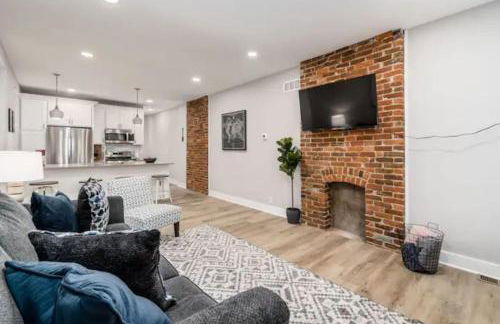 2 homes side by side downtown with fenced yard and hot tub - Foto 2