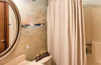 Waterfront Port Clinton Condo with Pool Access! - Foto 16