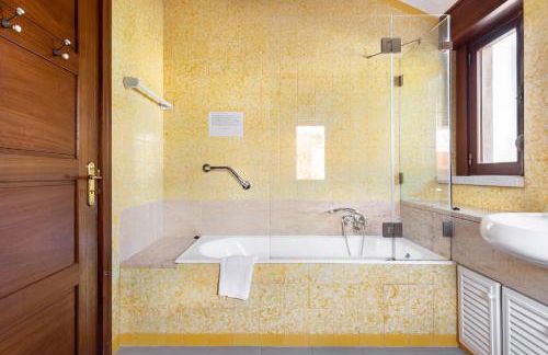 4BR House with Ocean View in Sintra by Host for Us - Foto 38