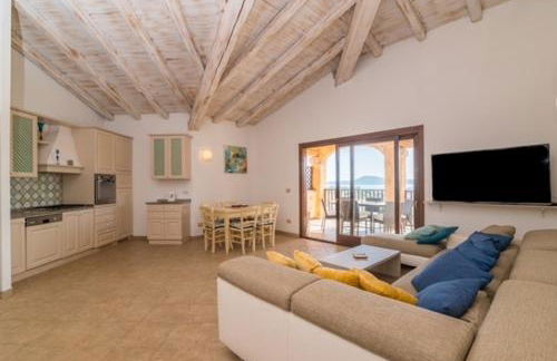 Mansion On The Hill - Photo 6