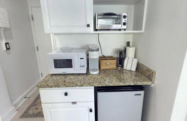 New Corner Captain Suite - Photo 19