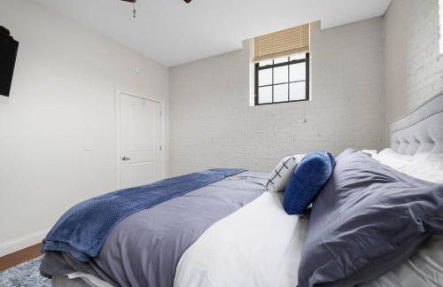 New Downtown JC Loft! - Foto 15