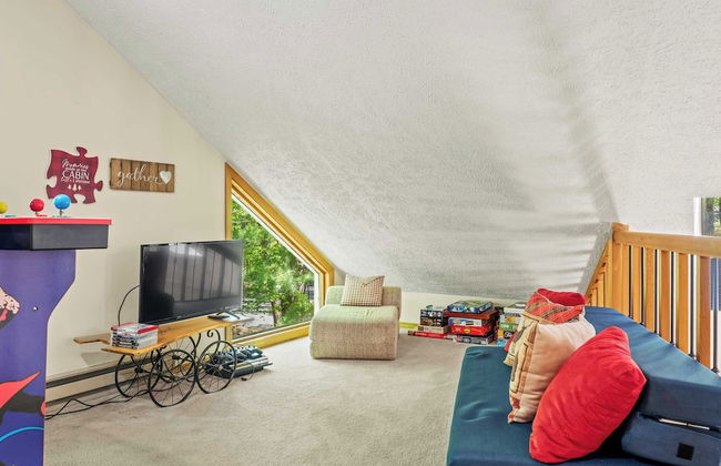 Shady Pines by Avantstay Enclosed Porch, Game Rooms, & Lake/beach Access! - Foto 35