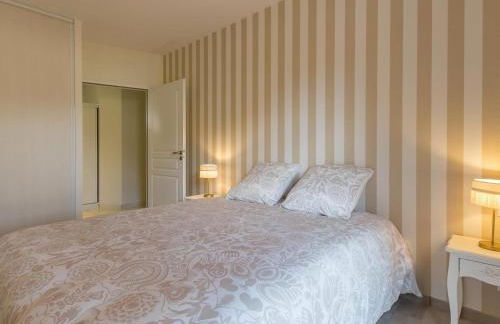 Gîte moderne et lumineux à Gy avec grand salon, jardin et jeux pour enfants - FR-1-583-457 - Foto 18