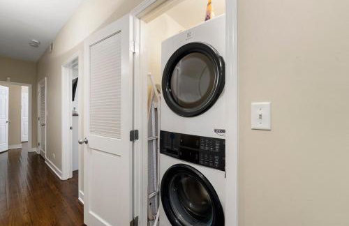 Stylish 2BR Walk to Rush UIC 10 Min Downtown Chicago Free Parking Wifi - Foto 24