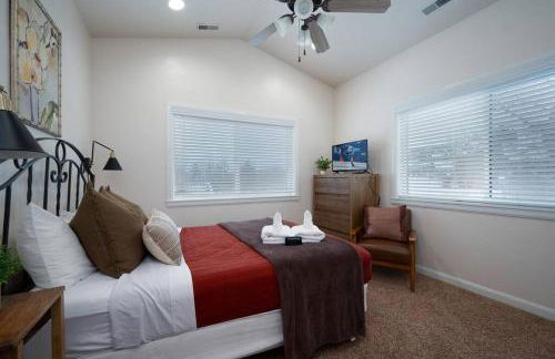 Snowbasin Lakehouse LS27 Ski Getaway Hot Tub - Foto 10