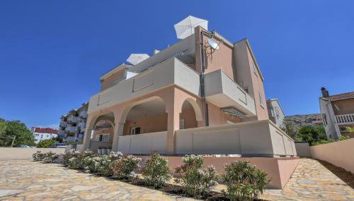 Villa Magena - Modern Apartments in Pag Center - Foto 2