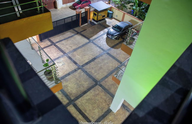 Executive Three Bedroom Furnished Apartment - Foto 30