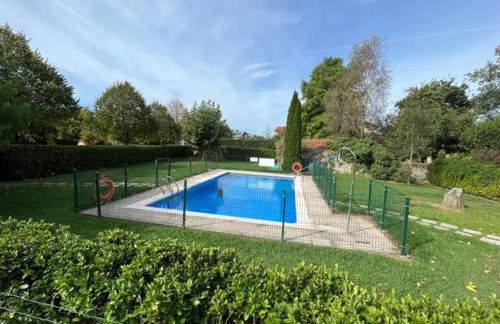 Bajo con Jardin y Piscina! - Foto 1