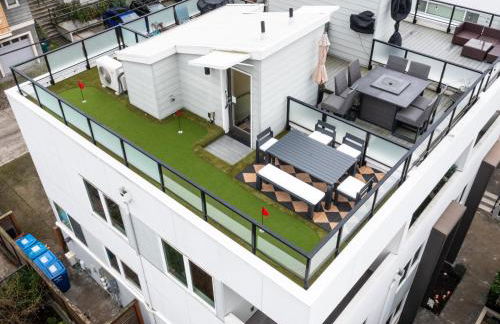 Lux Townhome With Parking and Rooftop Putting Green - Foto 31